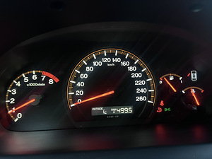 Honda Accord (8 foto / 15)