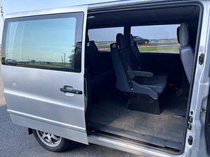 Mercedes-Benz Vito (9 foto / 12)