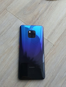 Huawei Mate 20 Pro (6 фото из 6)