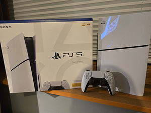 Playstation 5 Slim Disc немного использованный. (1 фото из 3)