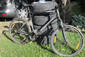 Jalgratas GT AVALANCHE 3,0