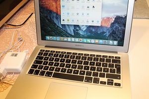 Apple Macbook Air 2015 (5 foto / 7)