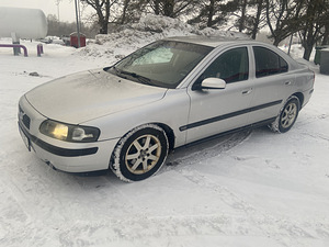 Volvo s60, 2005, ATM, 2,4D, 120kw (1 foto / 7)