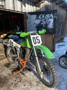 Kawasaki kx125 (4 foto / 8)