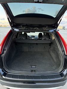 Volvo XC60 2.4 (13 фото из 15)