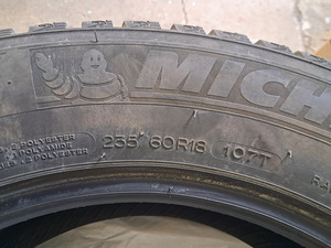 Michelin x-ice north 235/60 r18 talverehvid (2 foto / 5)