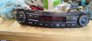 W211 kliima plokk (1 foto / 4)