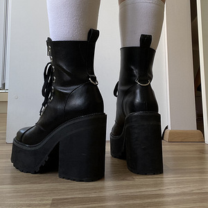 Ботинки KILLSTAR Pit Princess Boots - UK5 / 38 (5 фото из 5)
