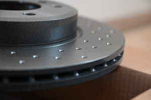 Piduriketas BREMBO 09.7701.1X (BMW E46) (3 foto / 4)