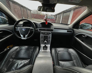 Volvo V70 D3 2014 2.0 diisel (7 foto / 10)