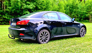 Лексус 220д 2009г. (9 фото из 11)