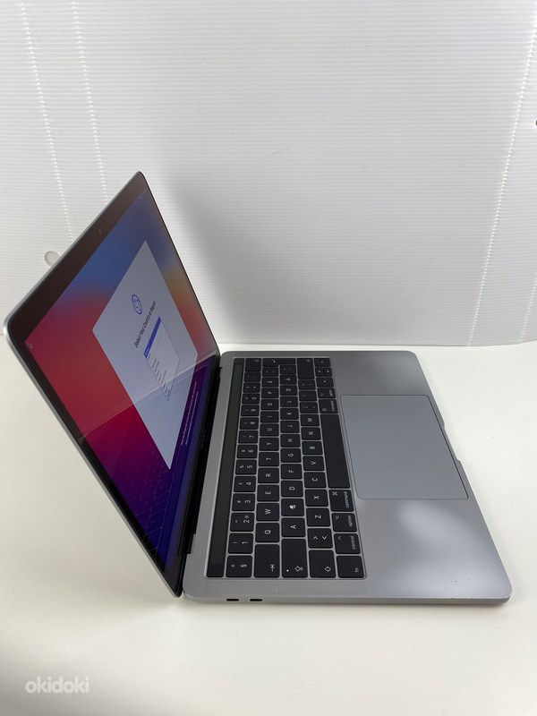 MacBook Pro 2017 Retina 13 дюймов (фото #2)