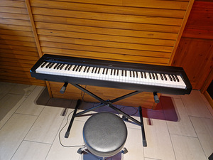 Yamaha P-35 digiklaver (komplekt) (3 foto / 7)