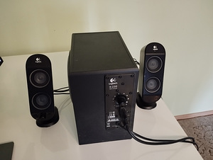 Stereokõlarid + subwoofer - Logitech X-230 (2 foto / 3)