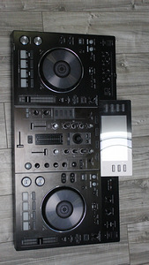 Pioneer XDJ-RX (2 foto / 8)