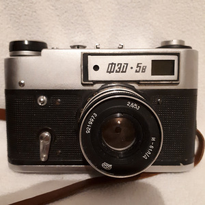 Fotoapparaat FED 5v ja välklamp (2 foto / 8)