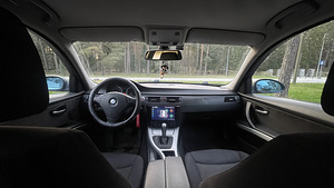 BMW 320D E90 120kw (9 фото из 14)