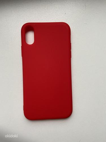 Красный чехол на iPhone xr (фото #1)