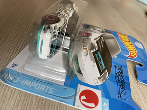 Hot wheels Mazda mx-5 miata (3 foto / 3)