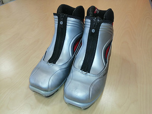 Продам лыжные ботинки Rossignol, р. 39 (4 фото из 4)