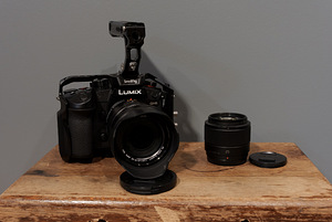 Panasonic GH6 + Leica 12-60 kit + Smallrig puur