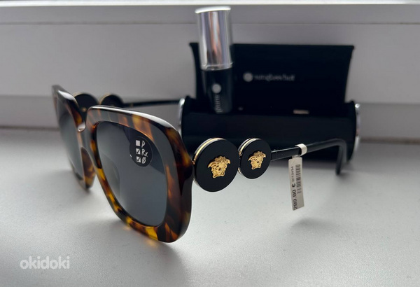 Оригинальные солнцезащитные очки Versace, новые. (фото #2)