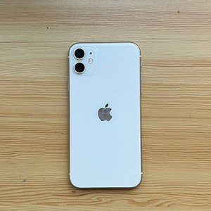 Apple Iphone 11 128 Gb (1 foto / 2)