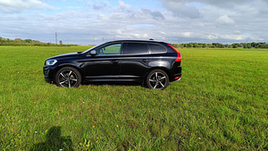 Volvo xc60 R-Design (14 foto / 15)