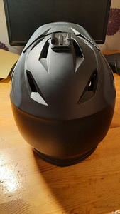Maastikuratta kiiver BELL, suurus L (3 foto / 6)