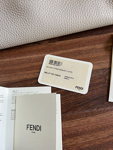 Сумка fendi Lei 100% оригинал (6 фото из 10)