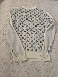 Louis Vuitton kampsun unisex S uus (2 foto / 7)