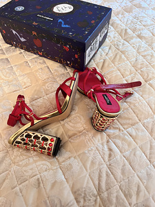 Dolce&Gabbana kingad 36 (5 foto / 7)