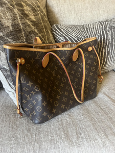 Louis Vuitton Neverfull (2 фото из 7)