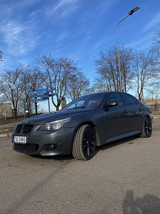 BMW 530 (3 foto / 9)