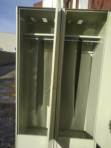 Metall-riidekapp 2sektsiooniga (4 foto / 4)