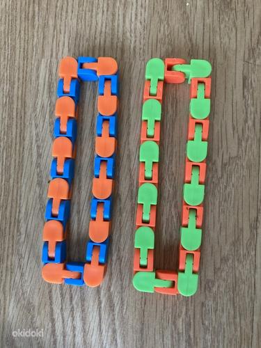 Fidget toy
