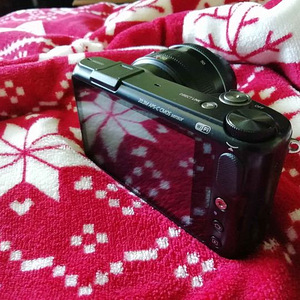 Samsung NX2000 (3 foto / 5)