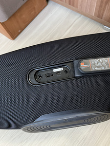 Jbl Boombox 2 (4 фото из 4)