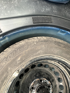 Volkswagen/Audi varuratas R15 Michelin (4 foto / 6)