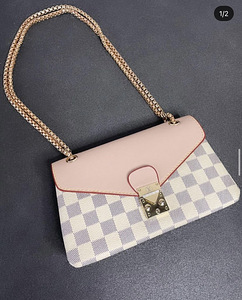 Käekotid (Lv, Marc jacobs, Karl) (2 foto / 3)