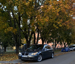 BMW E60 2005 manual (1 фото из 14)