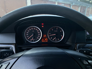 BMW E60 2005 manual (14 фото из 14)