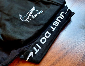 Lühikesed püksid + T-särk NIKE (5 foto / 5)