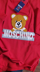 Кофта Moschino (4 фото из 4)