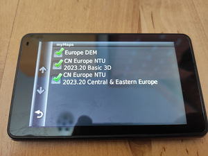 GPS Garmin nüvi 3490LMT (3 foto / 6)