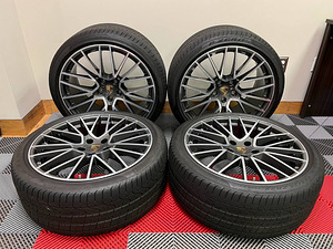 Uued veljed uute PORSCHE CAYENNE RS SPYDER 21" suverehvidega (1 foto / 3)