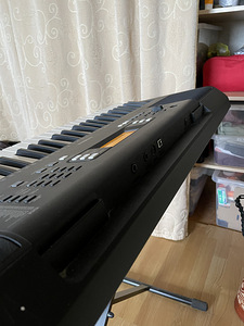 Синтезатор YAMAHA PSR-E363 61-Key Touch (3 фото из 3)