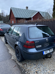 Volkswagen golf 4 1.6 16v 77kw (1 foto / 4)