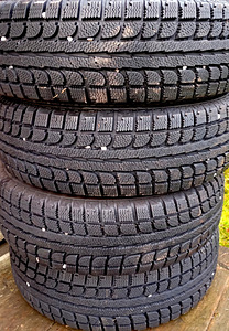 Uueväärsed talverehvid 175/65 R14 (1 foto / 3)