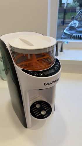 Baby Brezza piimasegu valmistaja